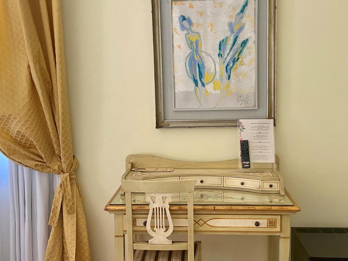 Sourire Hotel Rome Bagian luar foto