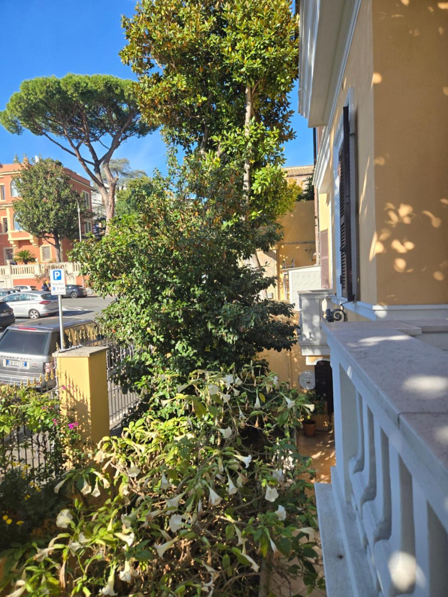 Sourire Hotel Rome Bagian luar foto