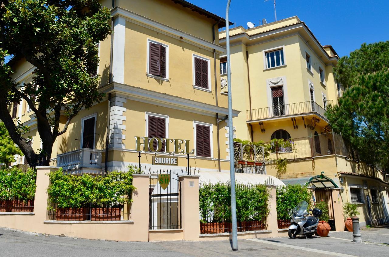 Sourire Hotel Rome Bagian luar foto